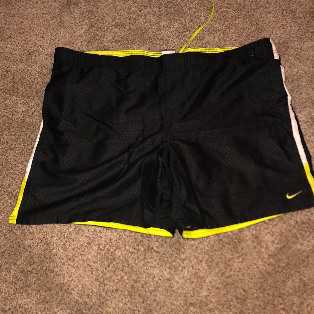 Nike Shorts Black/Neon Yellow/White